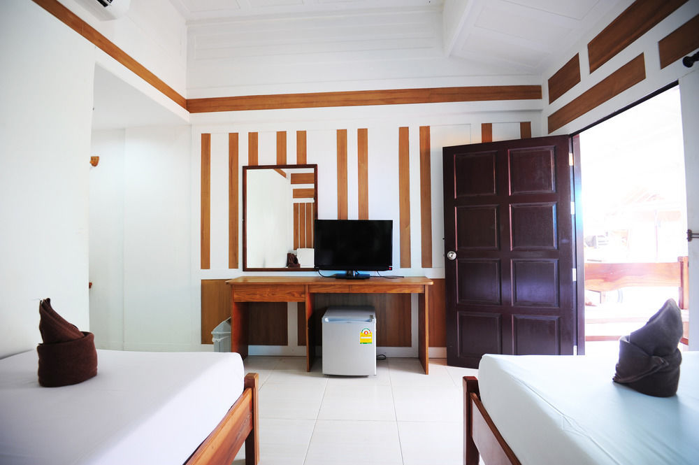 Phi Phi Twin Palms Bungalow Hotel Buitenkant foto